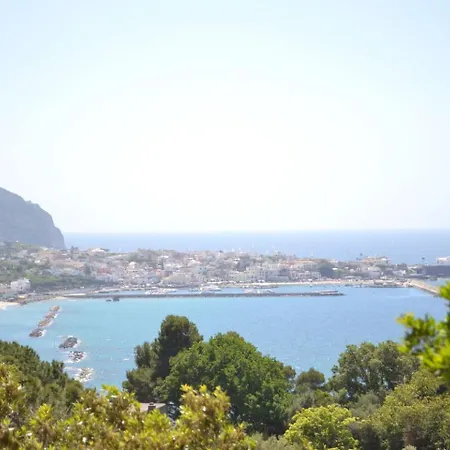 Forio Casa Villa, La Grille Du Coq 3 Il Prezzo Della E Riferito All'intero Con Il Limite Delle Persone Previste N 6 Holiday home *