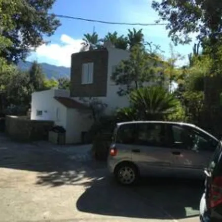 Ischia-forio-punta Caruso-la Grille Du Coq-villa 3 Il Prezzo Della E Riferito All'intero Con Il Limite Delle Persone Previste N 6 Holiday home *