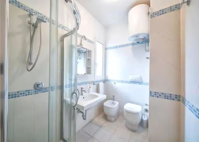 Ischia-forio-punta Caruso-la Grille Du Coq-villa 3 Il Prezzo Della E Riferito All'intero Con Il Limite Delle Persone Previste N 6